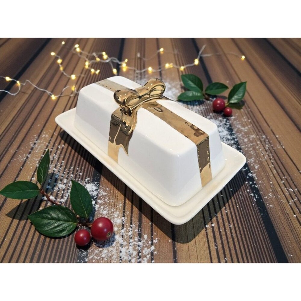 New White & Gold Porcelain Holiday Christmas Present W/ Bow Kitchen Butter Dish